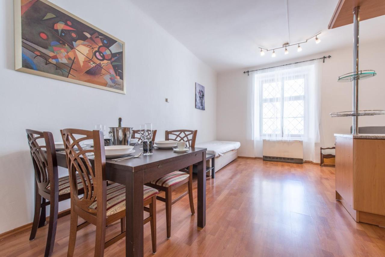 Prague Locals Monastery Apartments 외부 사진