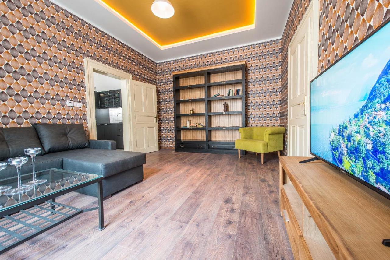 Prague Locals Monastery Apartments 외부 사진