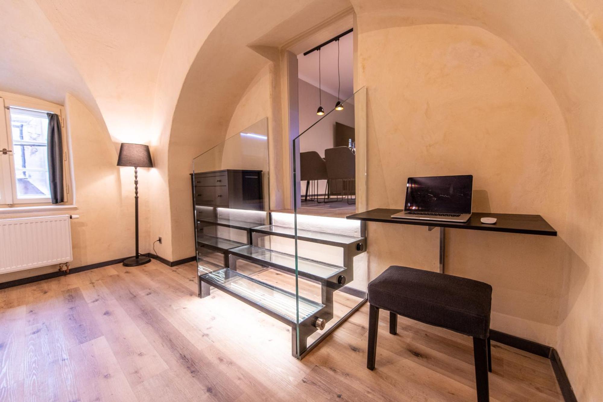 Prague Locals Monastery Apartments 외부 사진