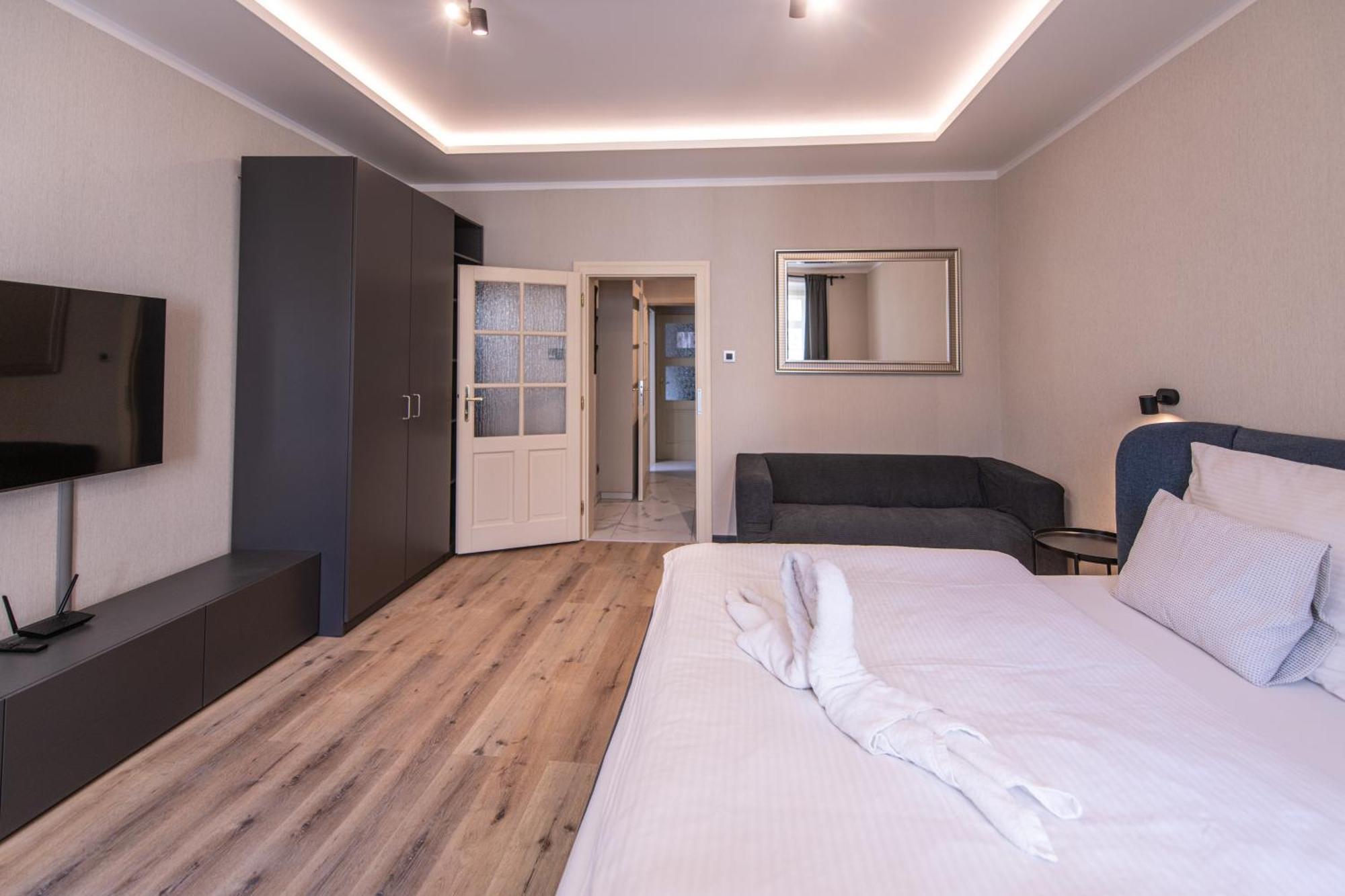 Prague Locals Monastery Apartments 외부 사진